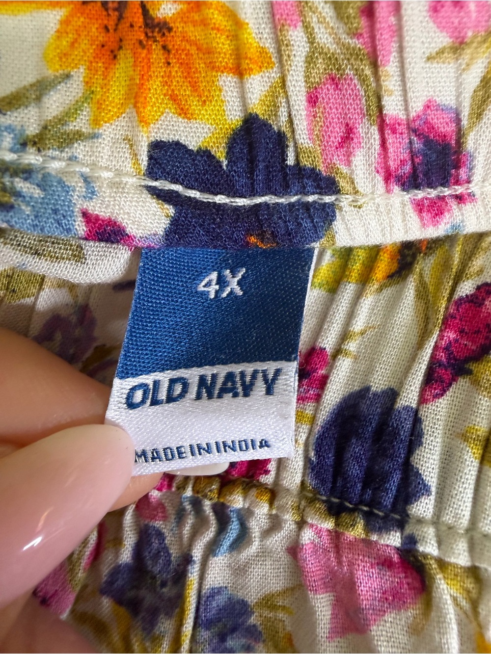 Old Navy Tiered Floral Print Maxi Skirt W/Pockets. Size 4X - Picture 4 of 9